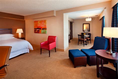 Albuquerque nm hotel rooms  Enjoy the onsite pool and close proximity to shops and entertainment